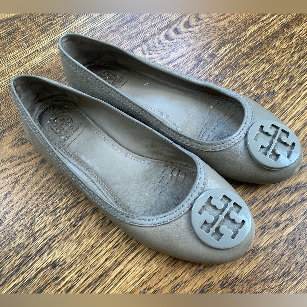Gray Tory Burch Flats